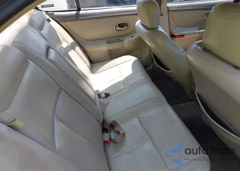 1998 Oldsmobile Intrigue Gl z USA, uszkodzony, nr VIN 1G3WS52K6WF315469